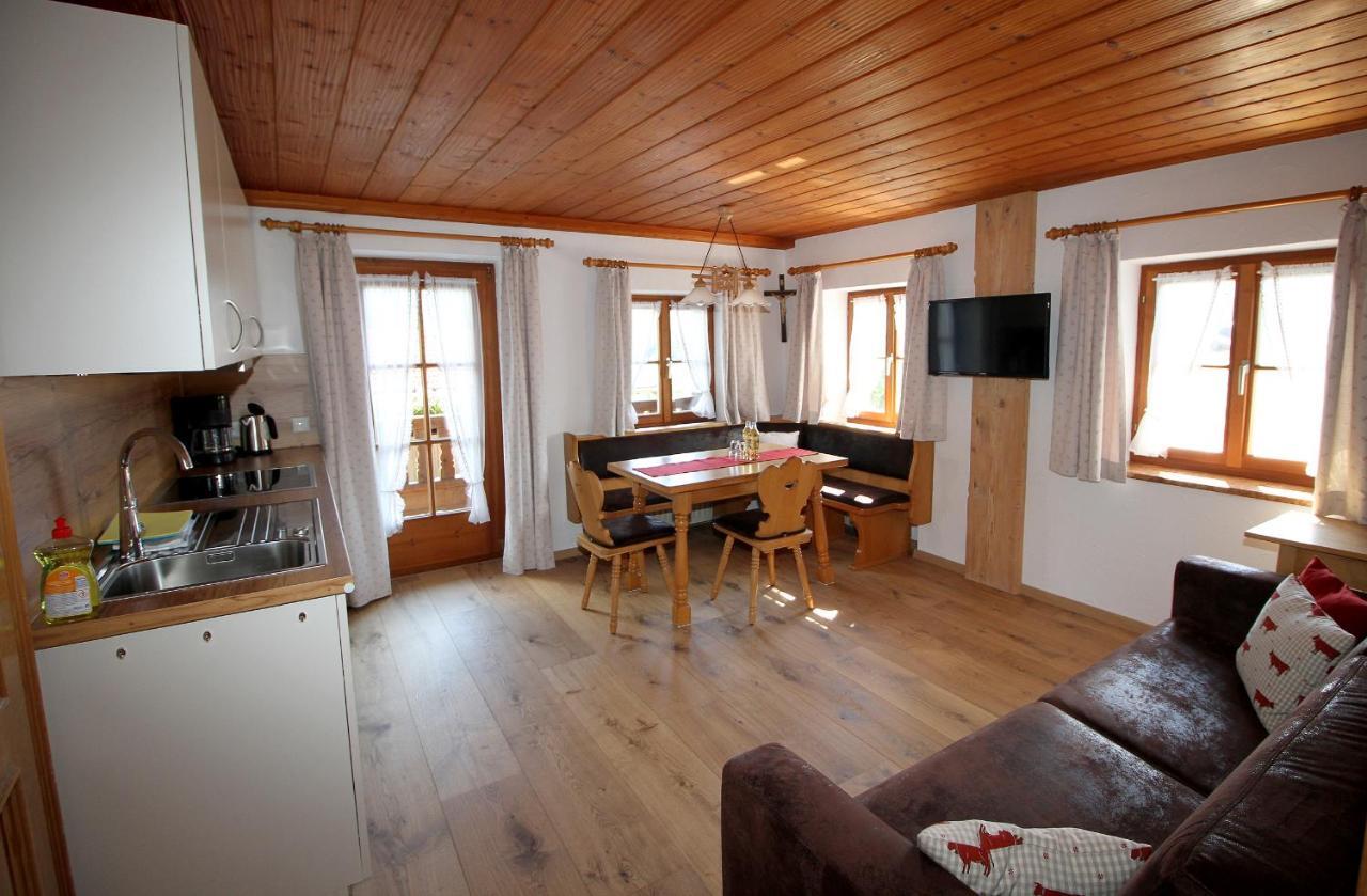 Ferienwohnung Schifterhof Ruhpolding Szoba fotó
